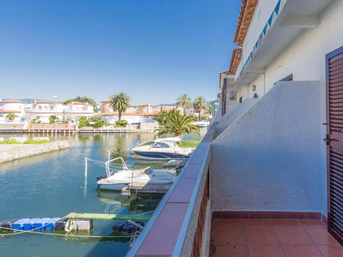 Holiday Home Porto Fino 33-35C Empuriabrava