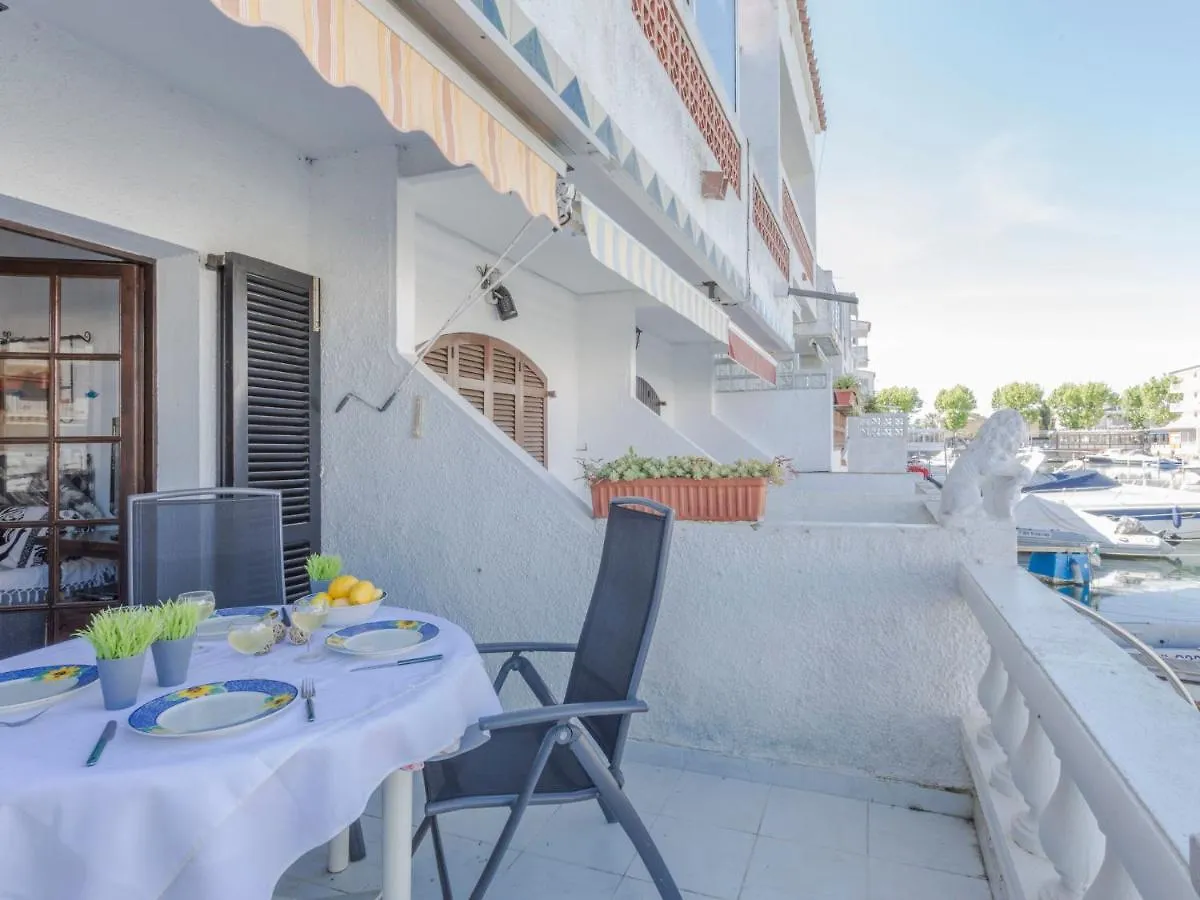 Holiday Home Porto Fino 33-35C Empuriabrava 0*,  Spain